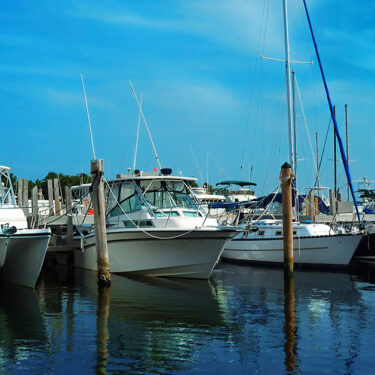 $2.5 Million Luxury Yacht Floods, Capsizes off North Carolina Coast